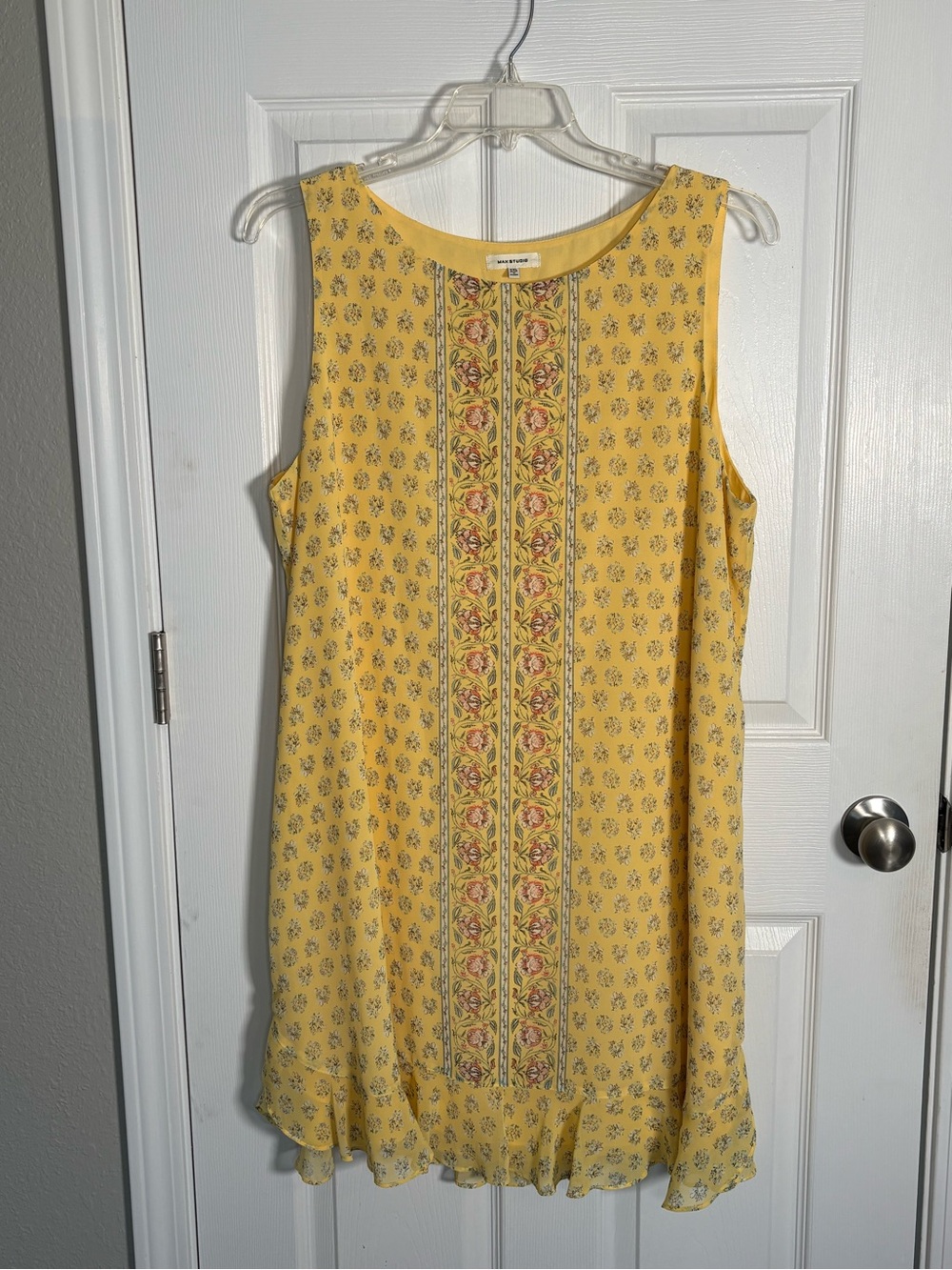 Max Studio Sleeveless Yellow Floral Border Shift Dress Size XXL